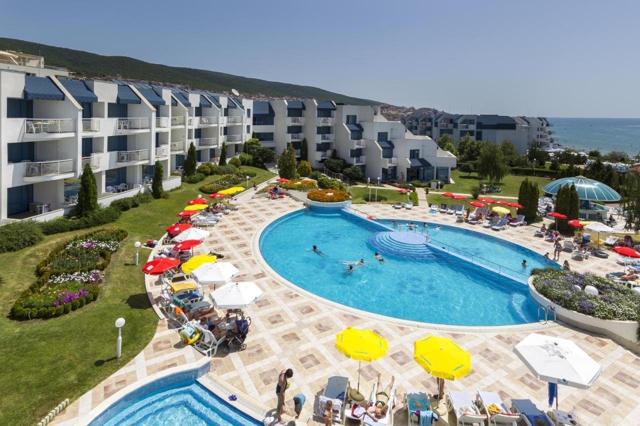 Sineva Park Hotel Sveti Vlas Buitenkant foto