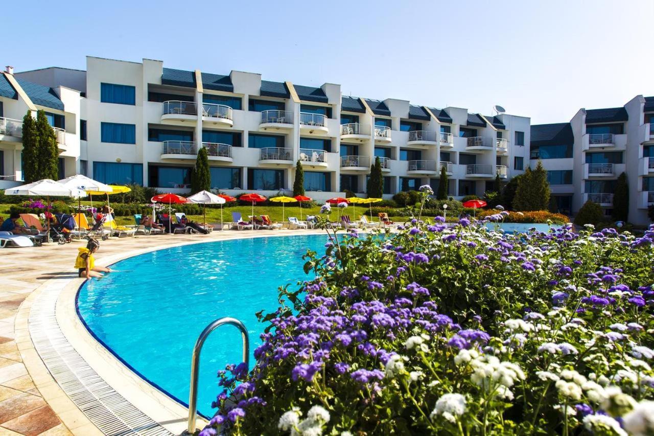 Sineva Park Hotel Sveti Vlas Buitenkant foto