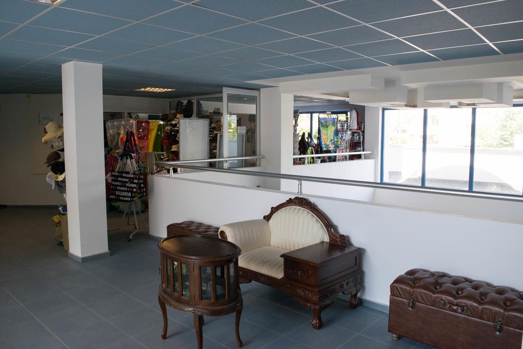 Sineva Park Hotel Sveti Vlas Buitenkant foto