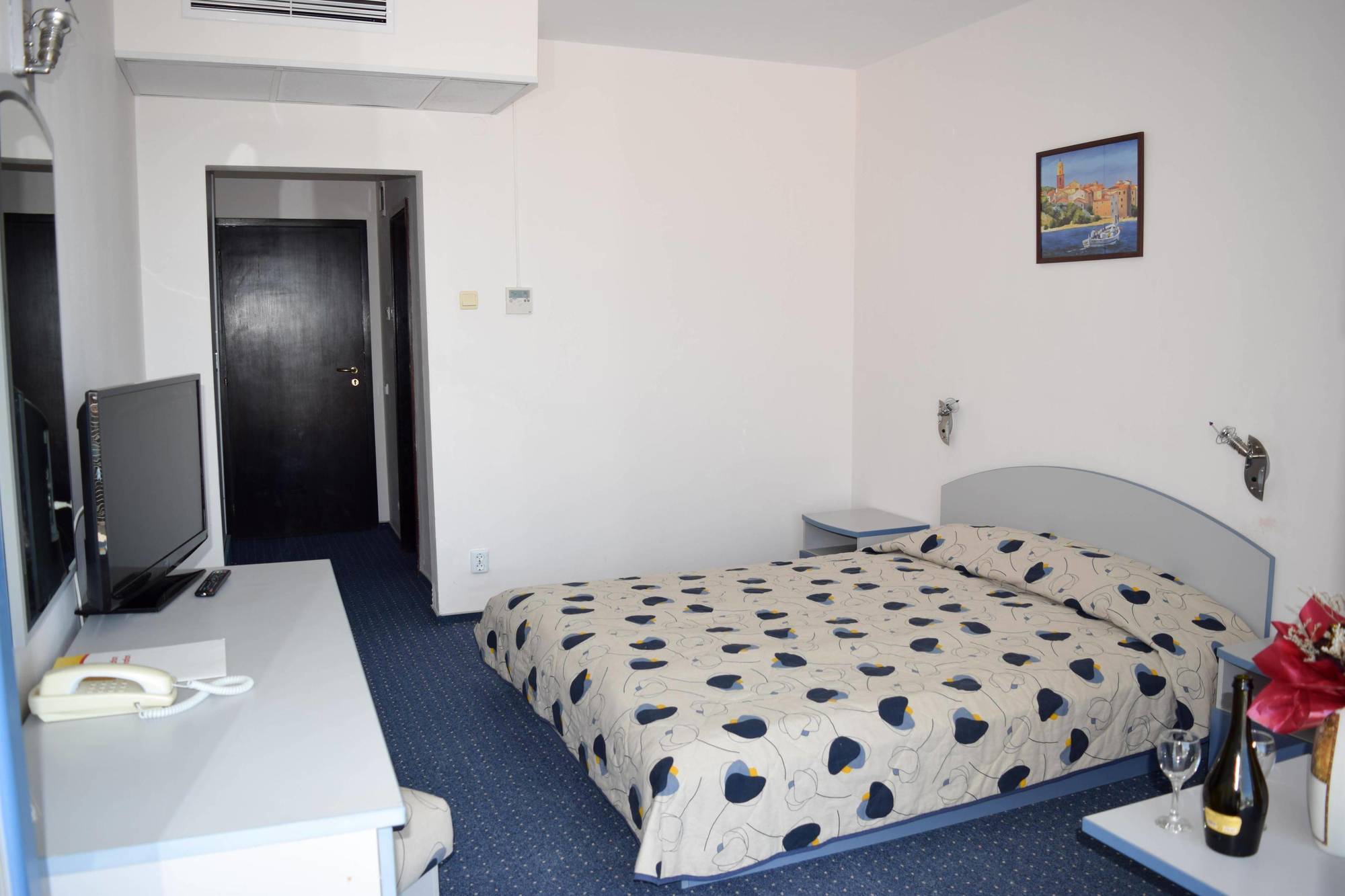 Sineva Park Hotel Sveti Vlas Buitenkant foto