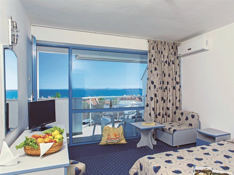 Sineva Park Hotel Sveti Vlas Buitenkant foto