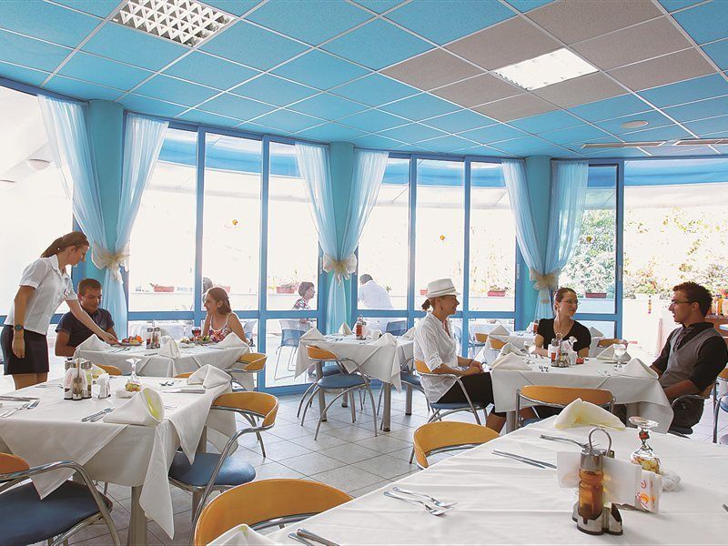Sineva Park Hotel Sveti Vlas Buitenkant foto
